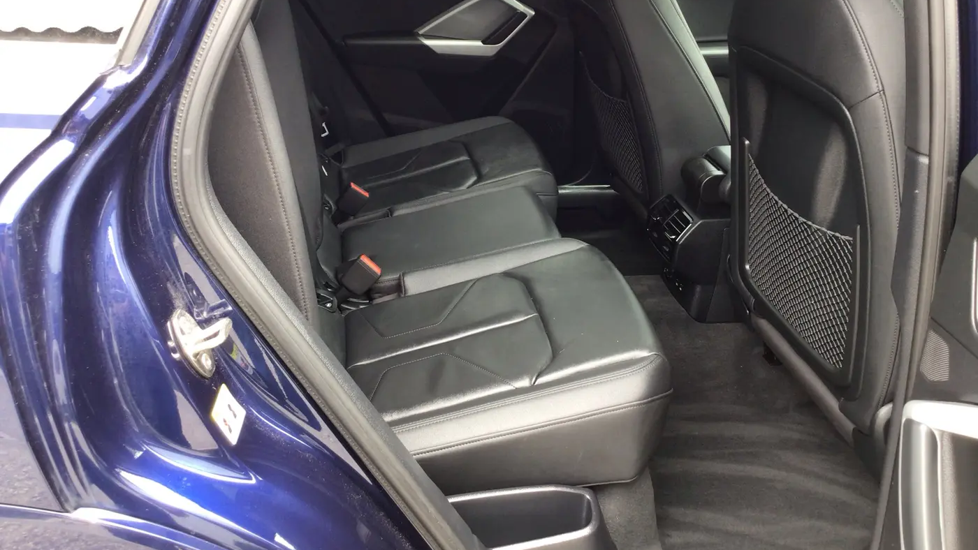 2022 Audi Q3 quattro Premium Plus 40 TFSI