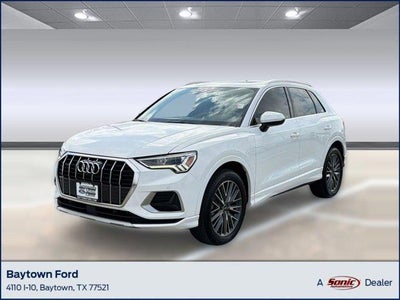 2022 Audi Q3 AWD Quattro Premium Plus 40 Tfsi 4DR SUV