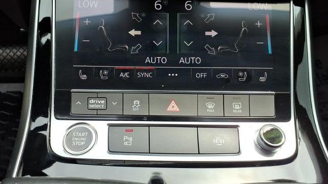 2021 Audi Q8 quattro Premium Plus 55 TFSI