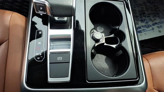 2021 Audi Q8 quattro Premium Plus 55 TFSI