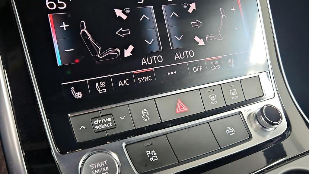 2019 Audi Q8 quattro Premium Plus 55 TFSI