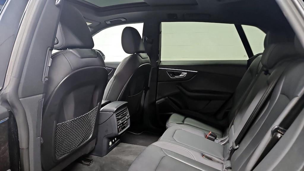 2019 Audi Q8 quattro Premium Plus 55 TFSI