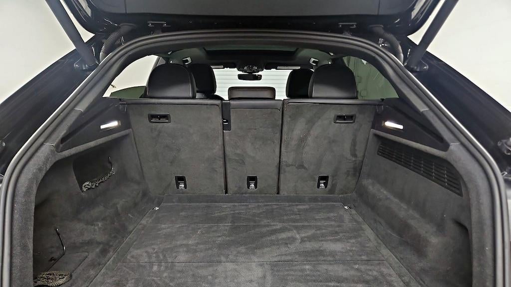 2019 Audi Q8 quattro Premium Plus 55 TFSI