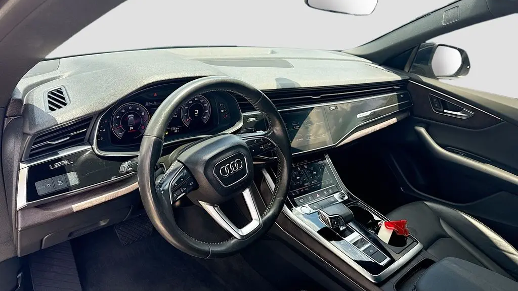 2020 Audi Q8 quattro Premium Plus 55 TFSI