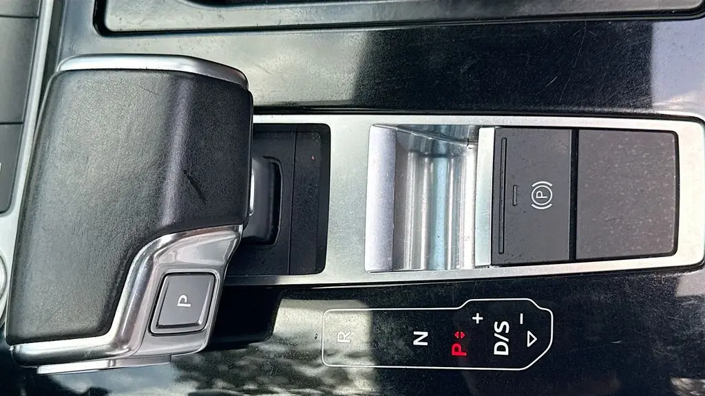 2020 Audi Q8 quattro Premium Plus 55 TFSI