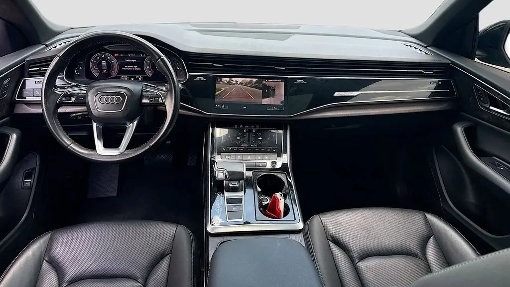 2020 Audi Q8 quattro Premium Plus 55 TFSI