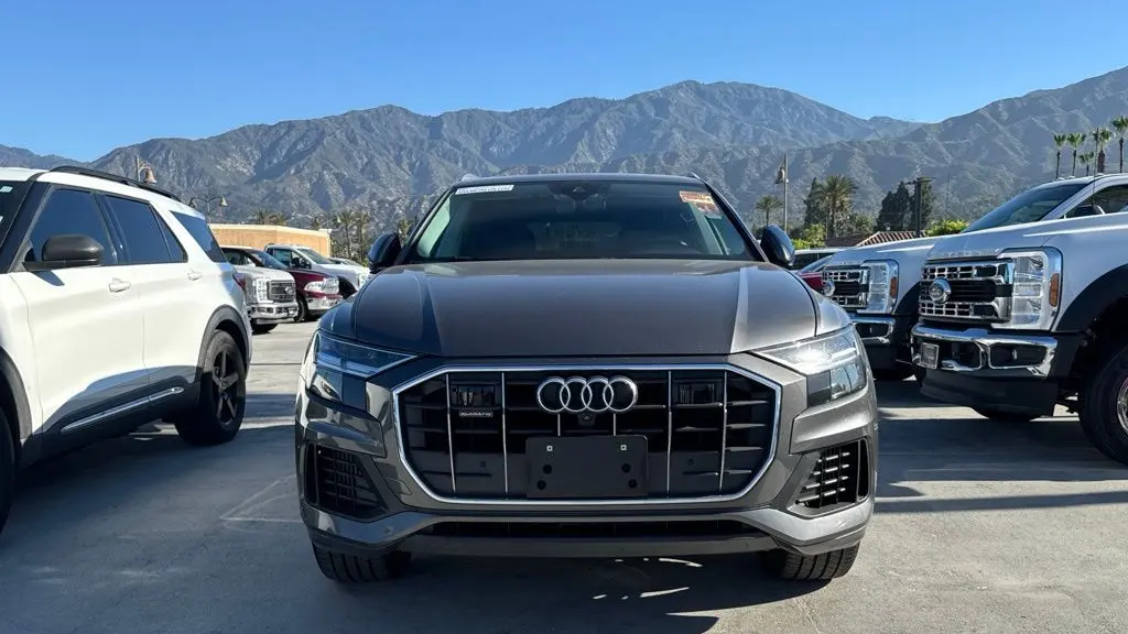 2019 Audi Q8 quattro Premium Plus 55 TFSI