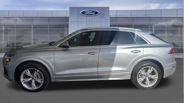 2022 Audi Q8 quattro Premium Plus 55 TFSI