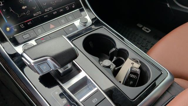 2022 Audi Q8 quattro Premium Plus 55 TFSI
