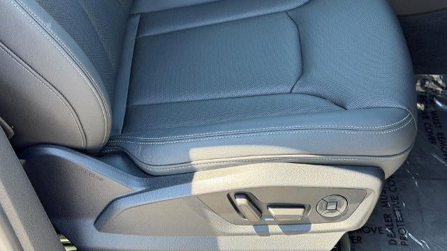 2025 Audi Q8 quattro Premium Plus 55 TFSI