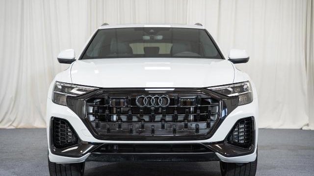 2025 Audi Q8 quattro Premium Plus 55 TFSI