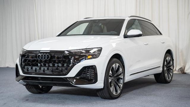 2025 Audi Q8 quattro Premium Plus 55 TFSI