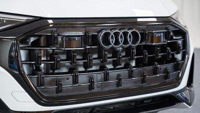 2025 Audi Q8 quattro Premium Plus 55 TFSI