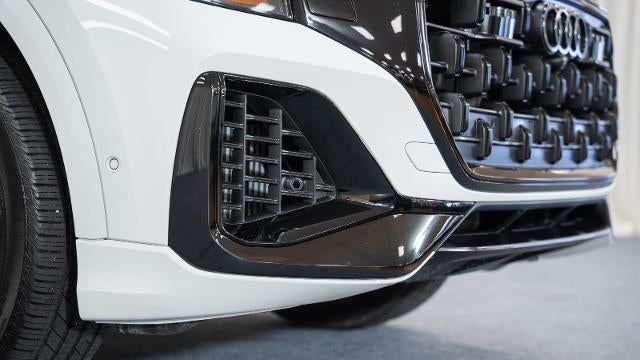 2025 Audi Q8 quattro Premium Plus 55 TFSI