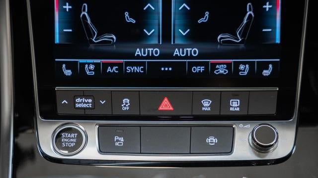 2025 Audi Q8 quattro Premium Plus 55 TFSI