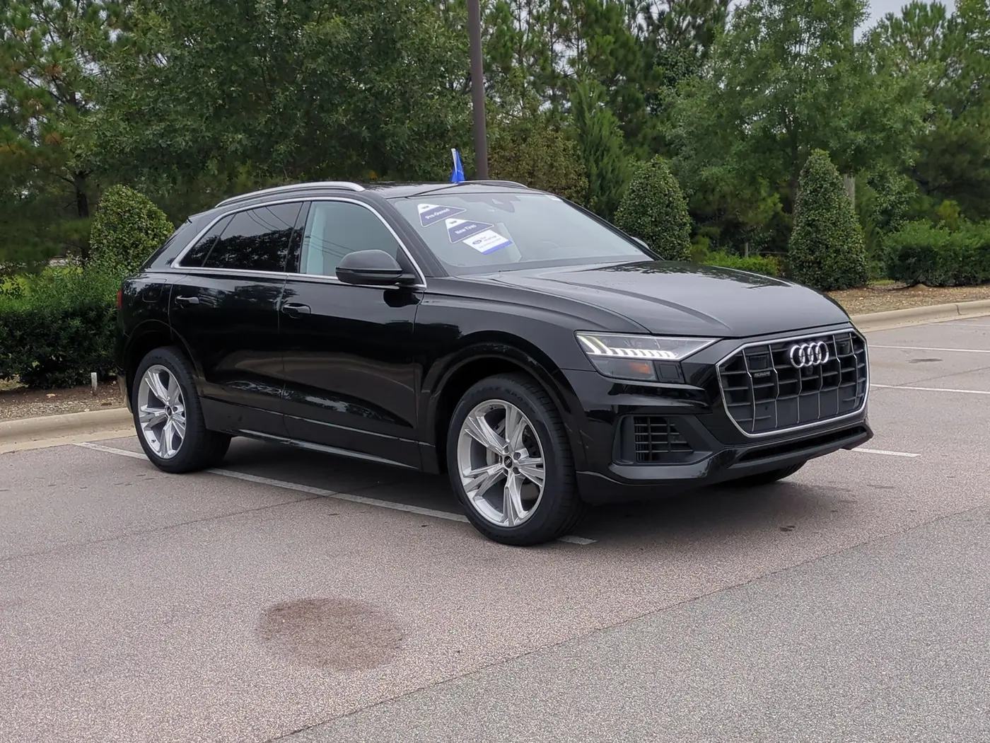 2023 Audi Q8