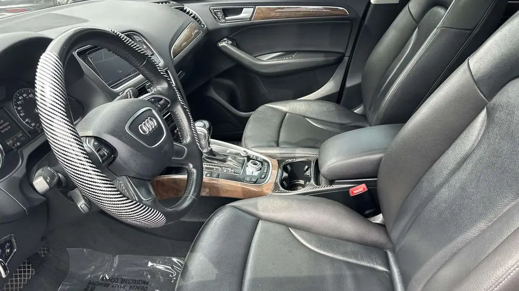 2016 Audi Q5 2.0T quattro Premium
