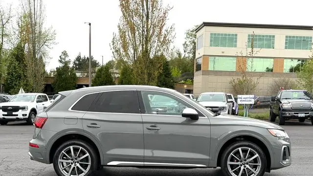 2021 Audi SQ5 3.0T quattro Prestige