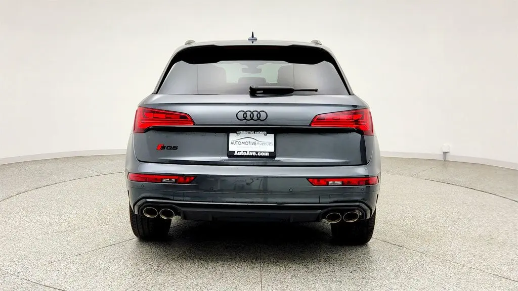 2022 Audi SQ5 3.0T quattro Prestige
