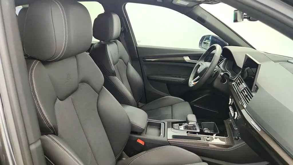 2022 Audi SQ5 3.0T quattro Prestige