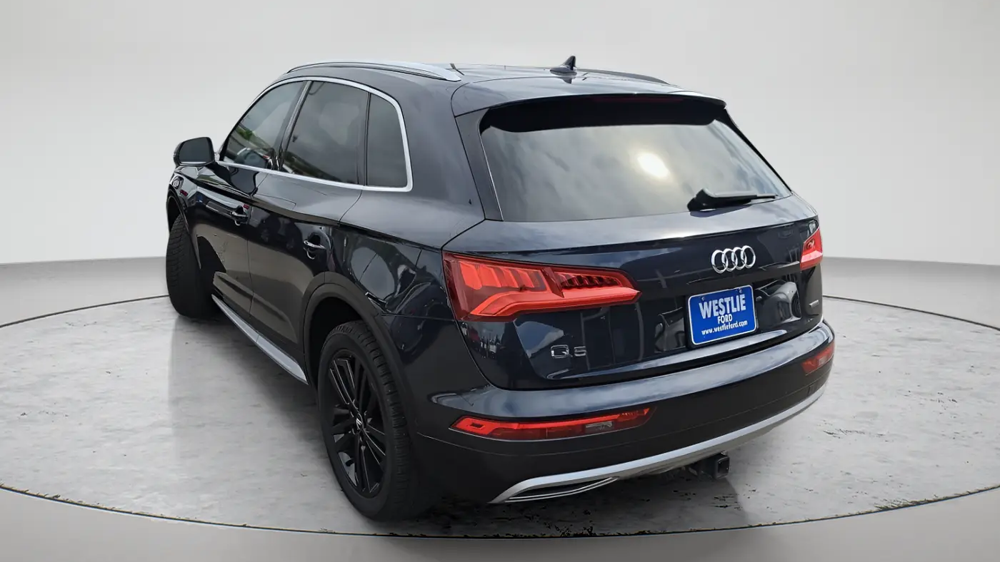 2020 Audi Q5 quattro Prestige 45 TFSI