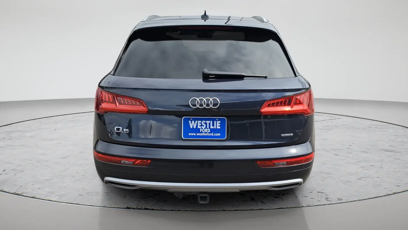 2020 Audi Q5 quattro Prestige 45 TFSI