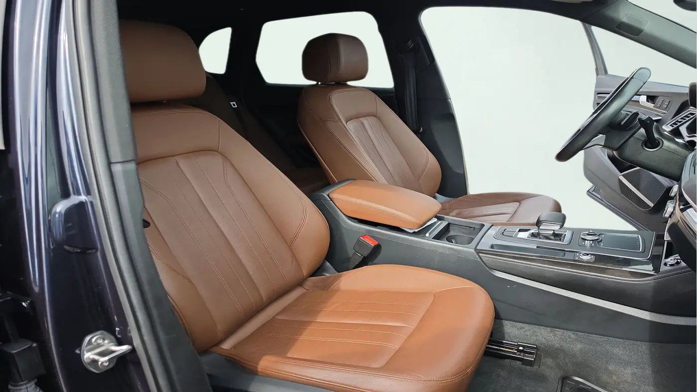 2020 Audi Q5 quattro Prestige 45 TFSI
