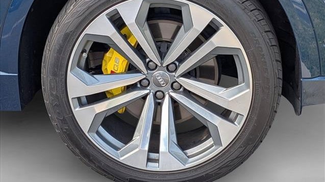 2019 Audi Q8 quattro Prestige 55 TFSI