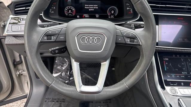 2021 Audi Q8 quattro Prestige 55 TFSI