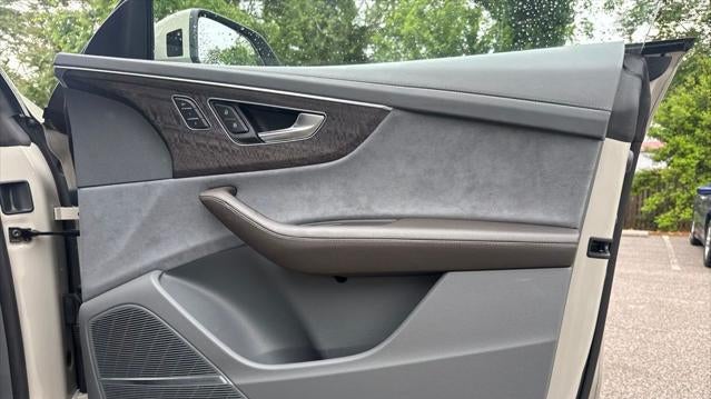 2021 Audi Q8 quattro Prestige 55 TFSI