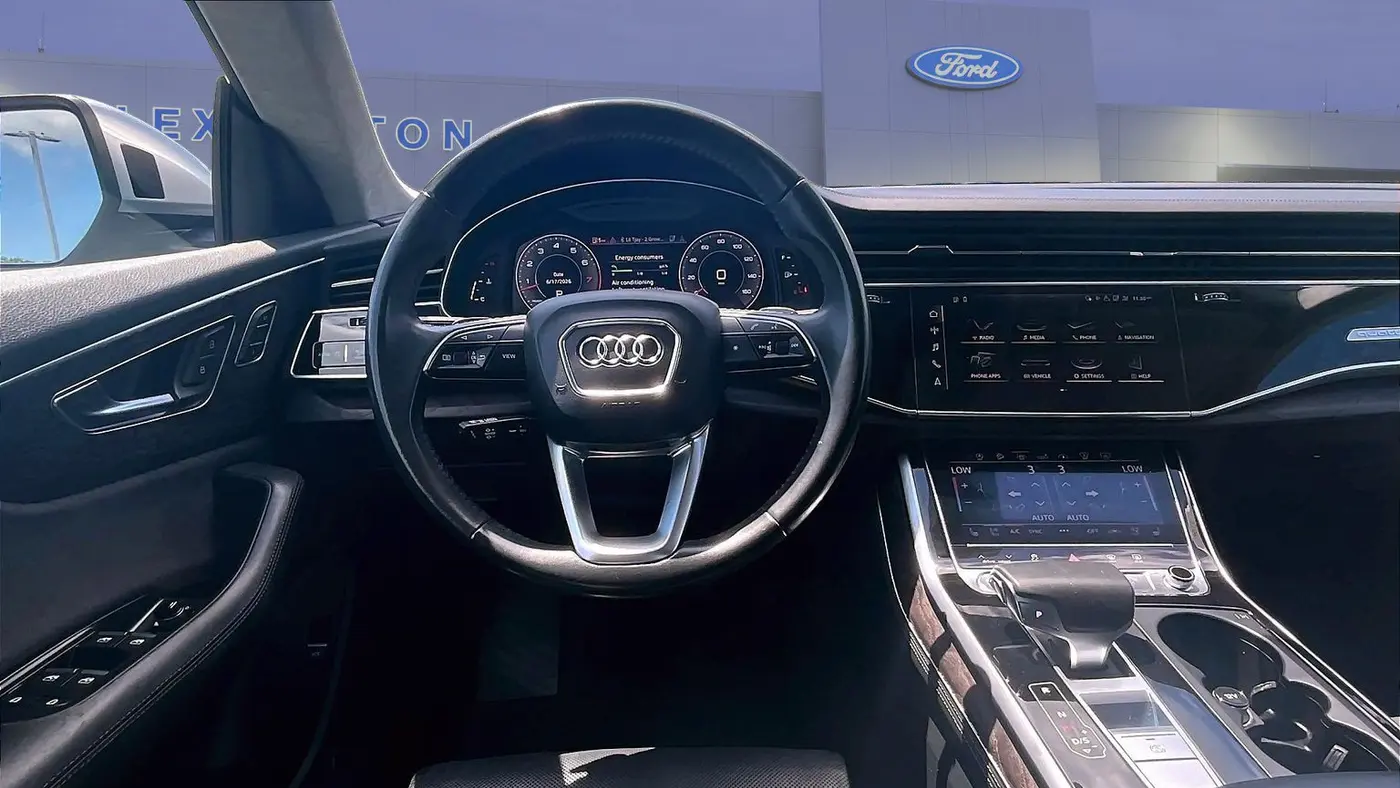 2019 Audi Q8 quattro Prestige 55 TFSI