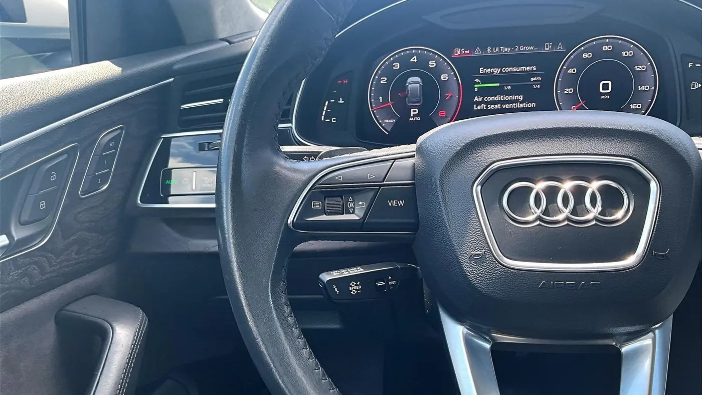 2019 Audi Q8 quattro Prestige 55 TFSI