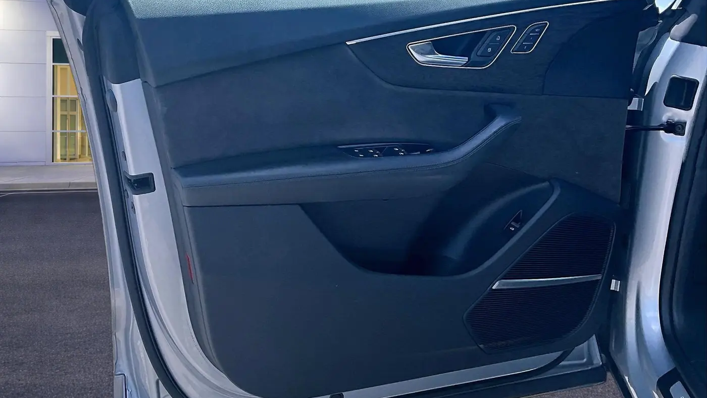 2019 Audi Q8 quattro Prestige 55 TFSI