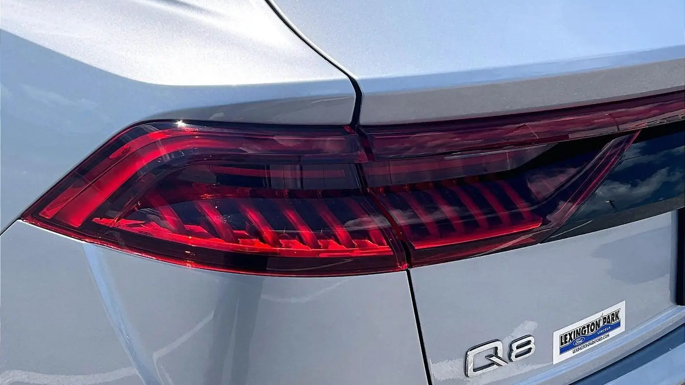 2019 Audi Q8 quattro Prestige 55 TFSI