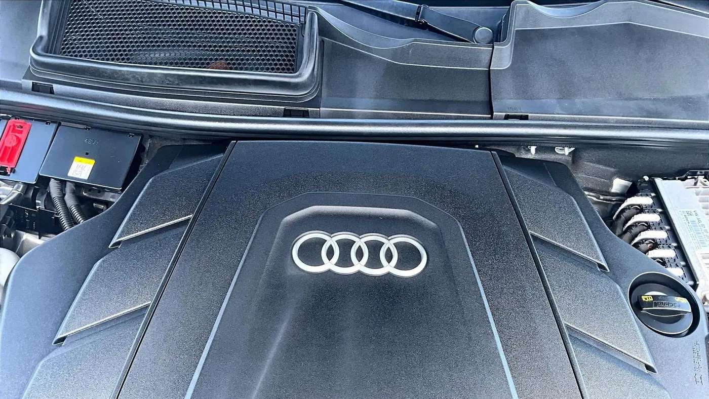 2019 Audi Q8 quattro Prestige 55 TFSI