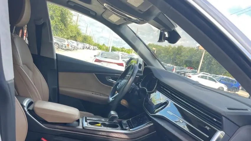 2019 Audi Q8 quattro Prestige 55 TFSI