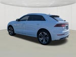 2019 Q8 Thumbnail 5