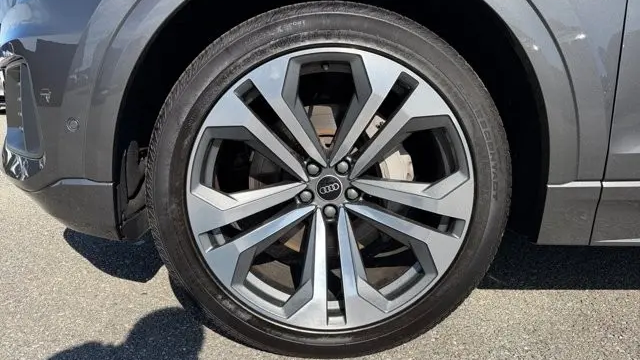 2021 Audi Q8 quattro Prestige 55 TFSI