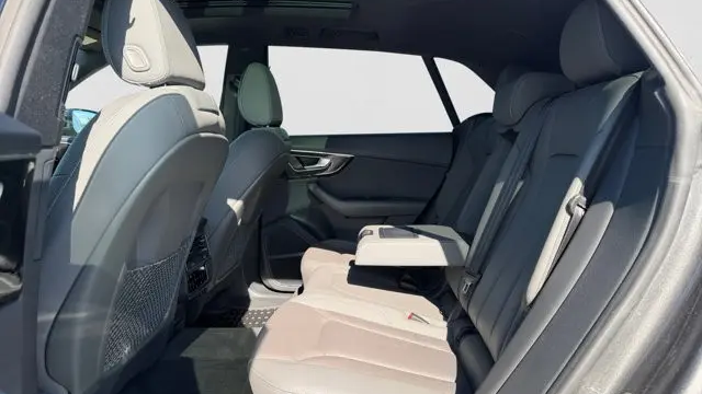 2021 Audi Q8 quattro Prestige 55 TFSI
