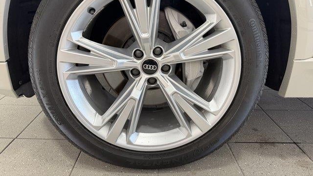 2021 Audi Q8 quattro Prestige 55 TFSI