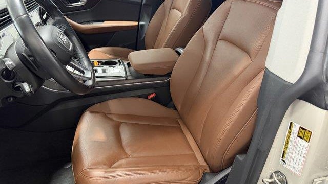 2021 Audi Q8 quattro Prestige 55 TFSI