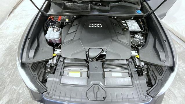 2023 Audi Q8 quattro Prestige 55 TFSI