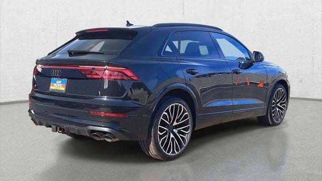 2026 Audi SQ8 4.0T quattro Prestige