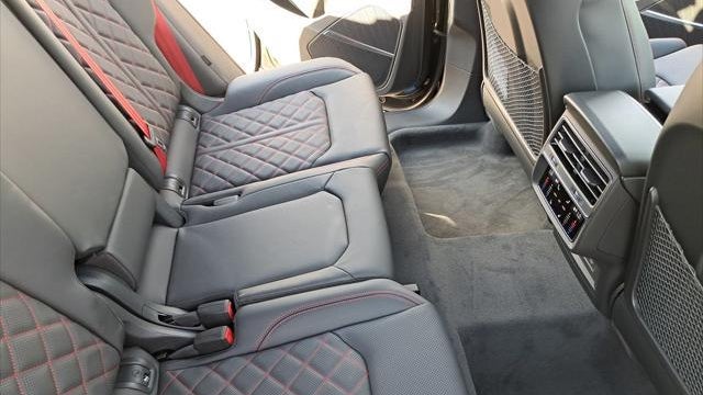 2026 Audi SQ8 4.0T quattro Prestige