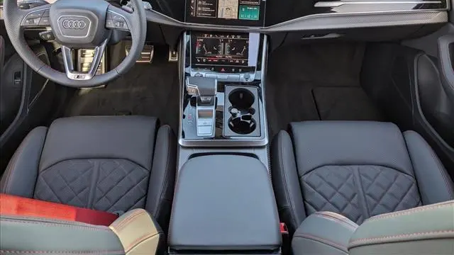 2026 Audi SQ8 4.0T quattro Prestige