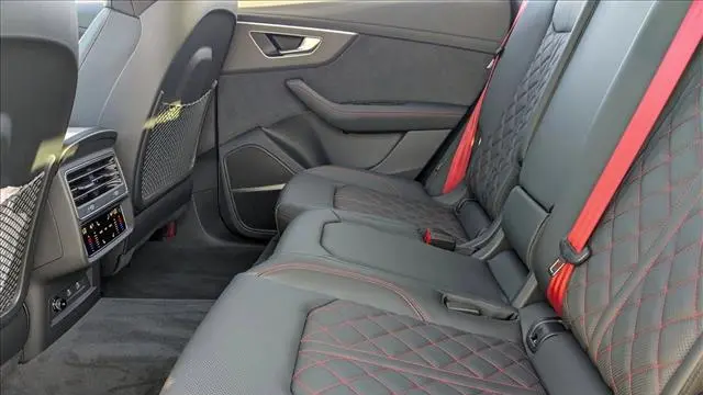 2026 Audi SQ8 4.0T quattro Prestige