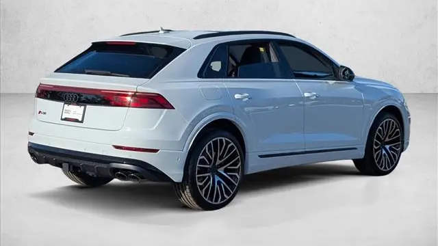 2026 Audi SQ8 4.0T quattro Prestige