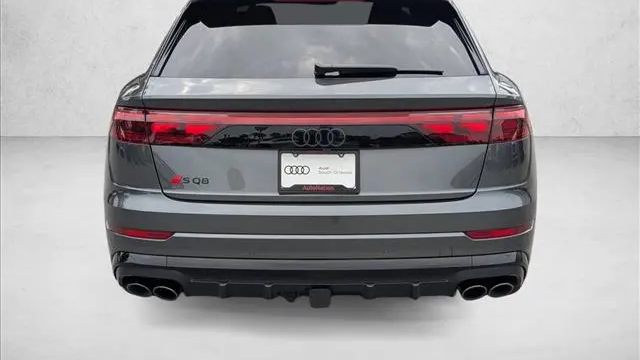 2026 Audi SQ8 4.0T quattro Prestige