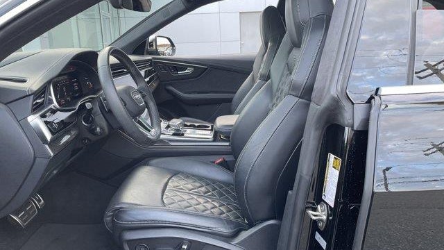 2023 Audi SQ8 4.0T quattro Prestige