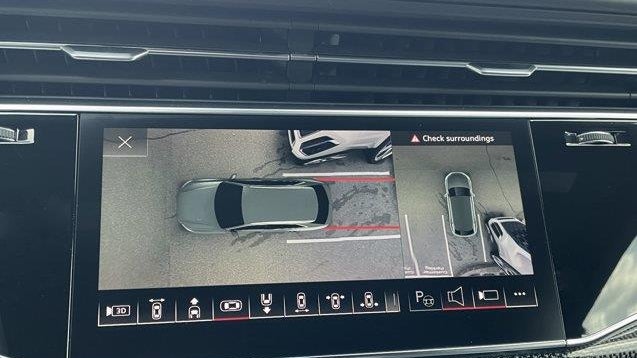 2023 Audi SQ8 4.0T quattro Prestige
